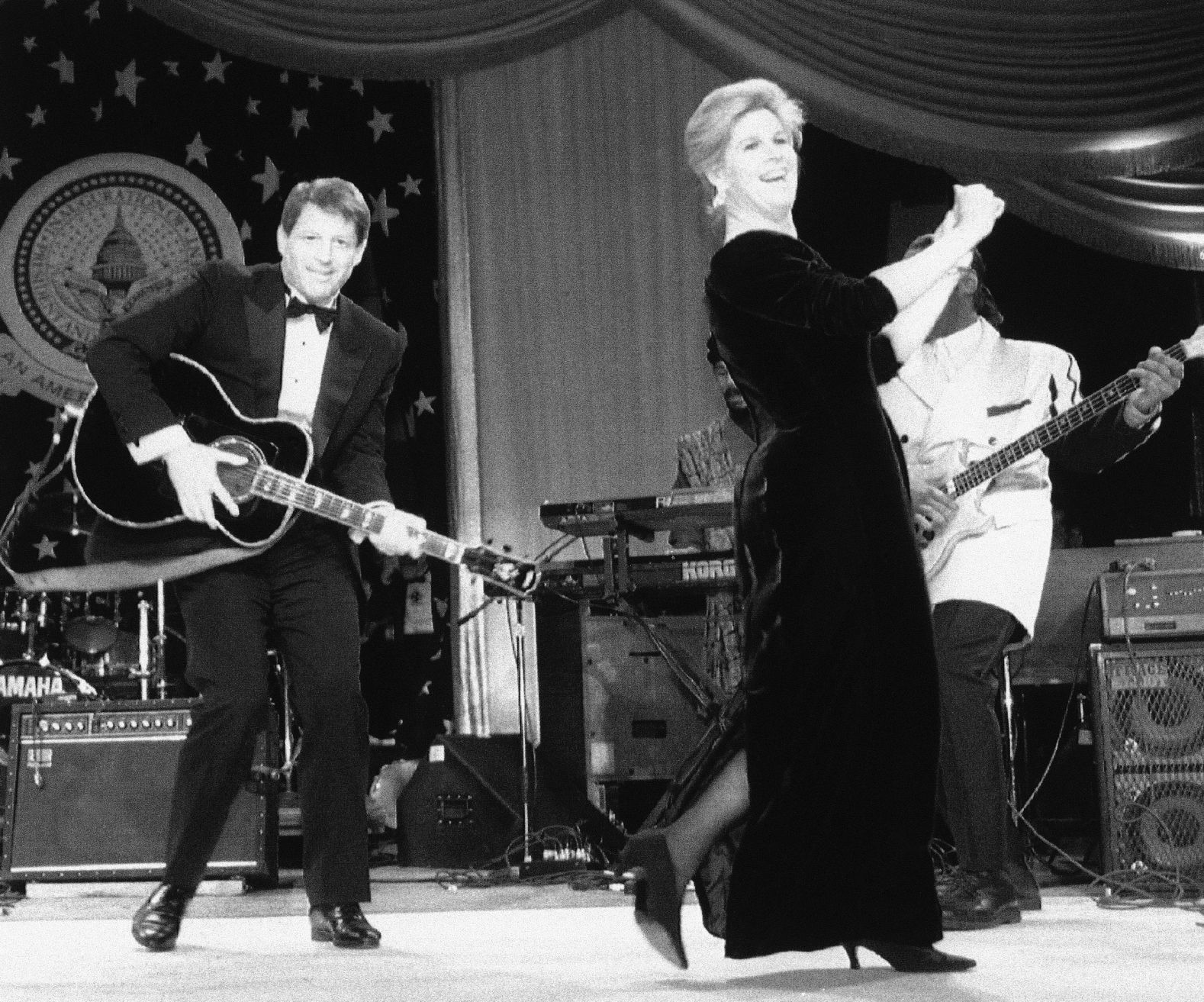 1993: Inaugural Ball Gores